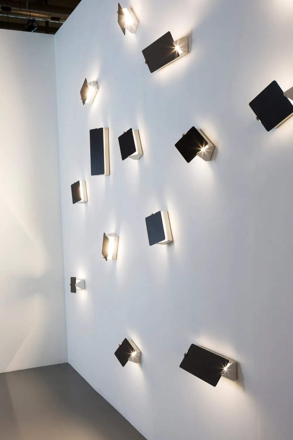 Nemo Lighting Appliques>Applique à volet pivotant double LED