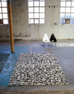 Nanimarquina Tapis>Black on White Manuscrit Tapis Noir-Blanc