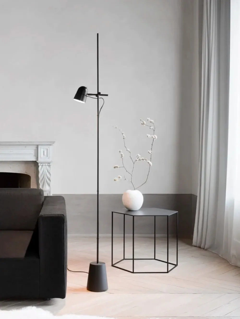 Luceplan Liseuses>Counterbalance Floor Liseuses sur pied LED Noir