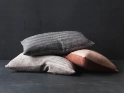 Fritz Hansen Coussins Et Plaids>Coussin Aiayu 40 x 60cm Anthracite