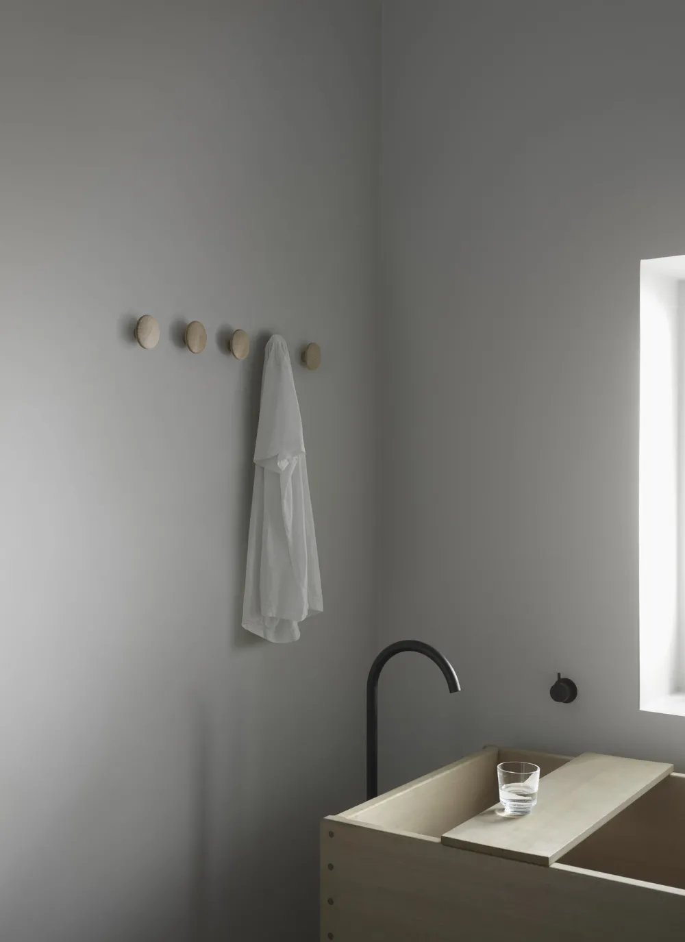 Muuto Étagères & Porte-Manteaux|Portes Manteaux>Dots Patère M Bois Ø13cm