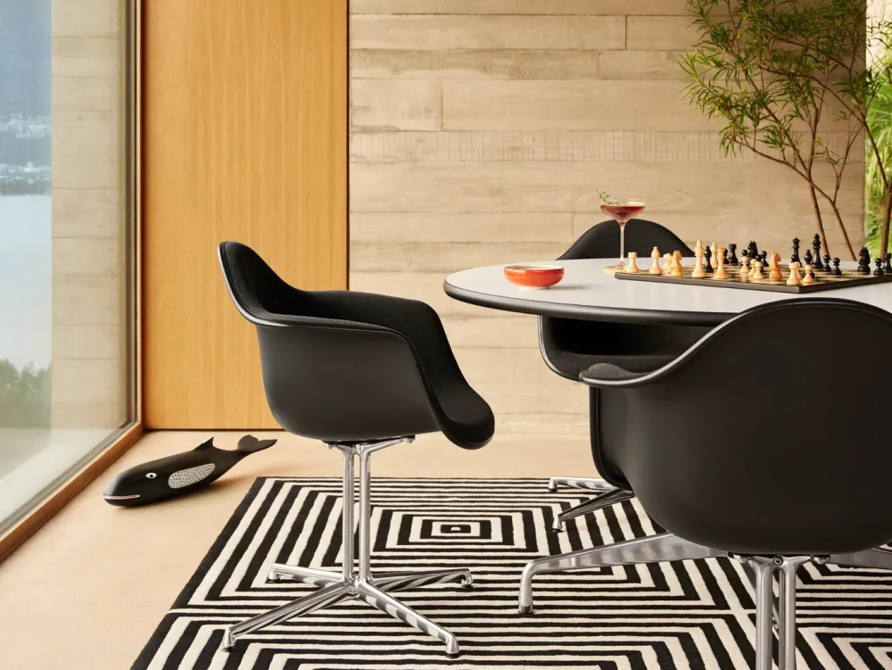 Vitra Enfant|Déco>Figurine Eames House Whale Noir-Blanc