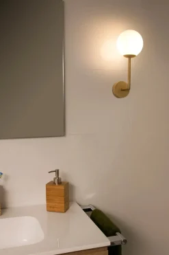 Faro Appliques><noscript><img width=