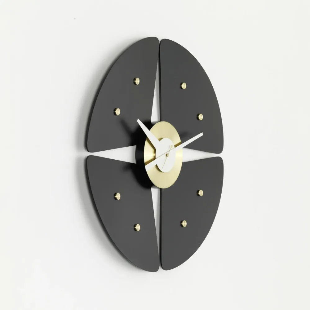Vitra Horloges>Horloge Petal Noir Laiton