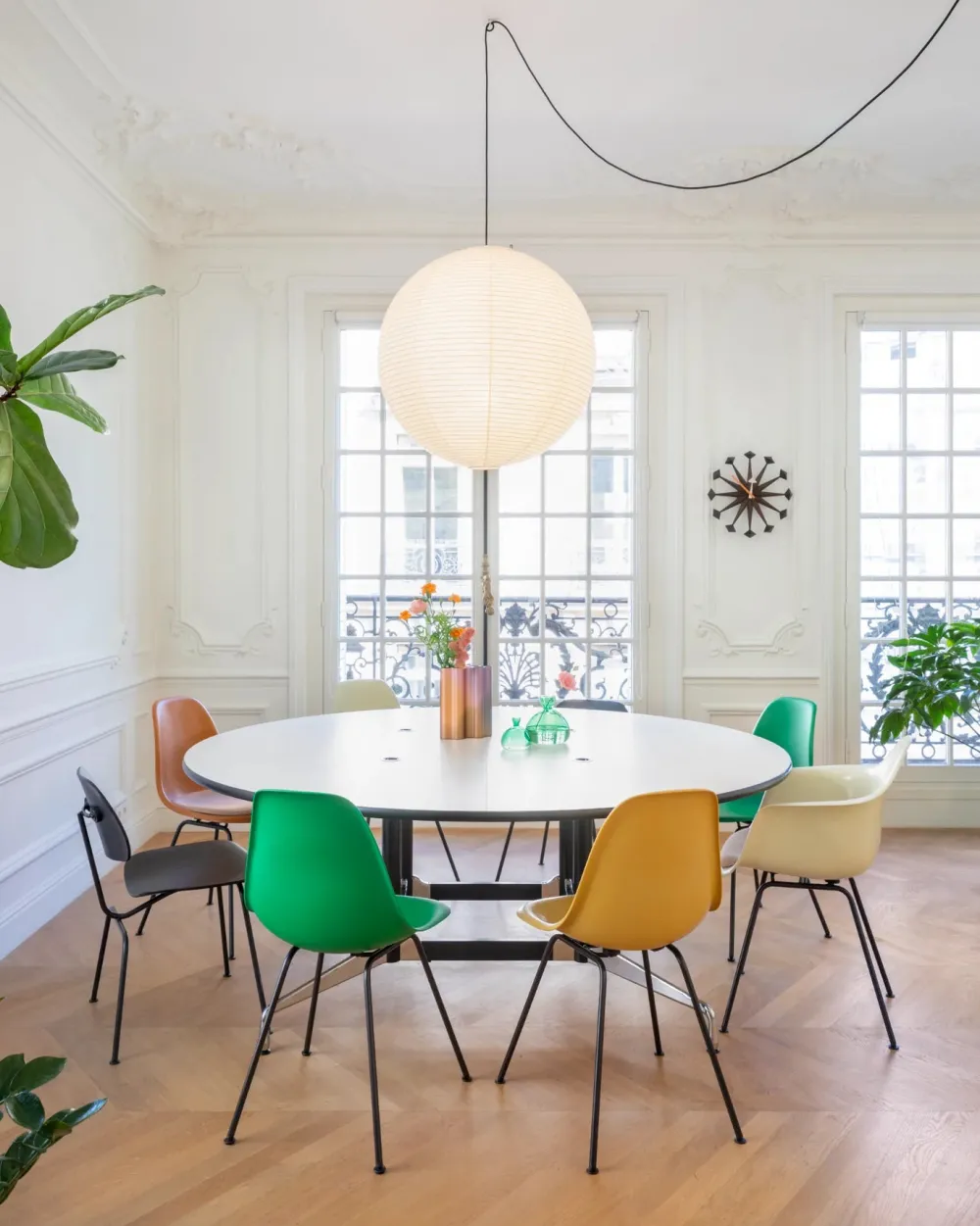 Vitra Horloges>Horloge Polygon Bois foncé