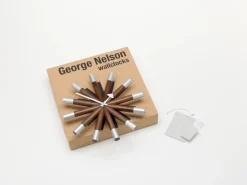 Vitra Horloges>Horloge Wheel Bois foncé