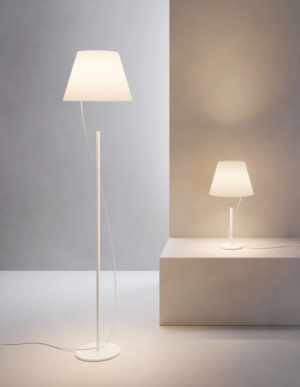 Lodes Lampadaires>Hover Lampadaires LED Blanc mat
