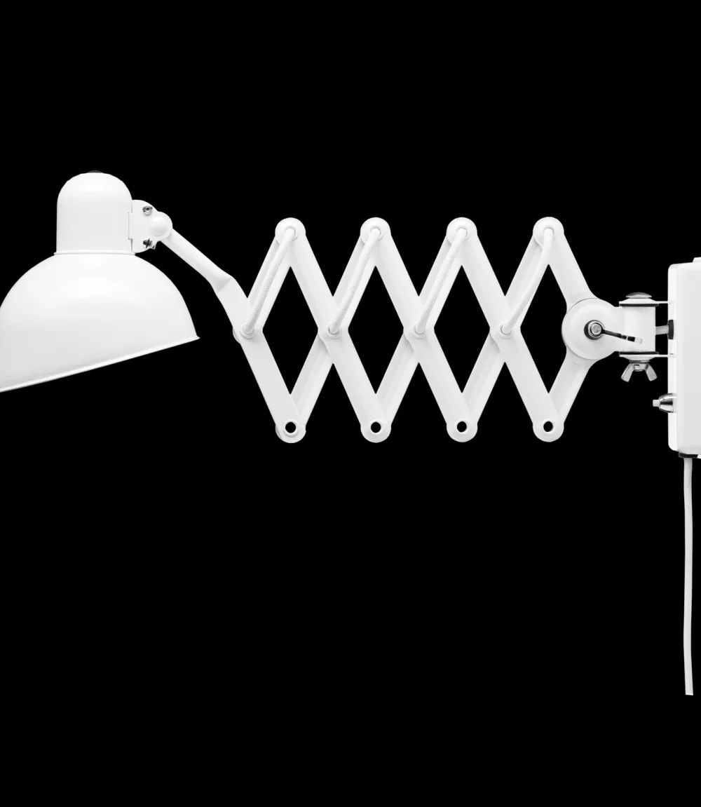 Fritz Hansen Appliques>Kaiser Idell Appliques