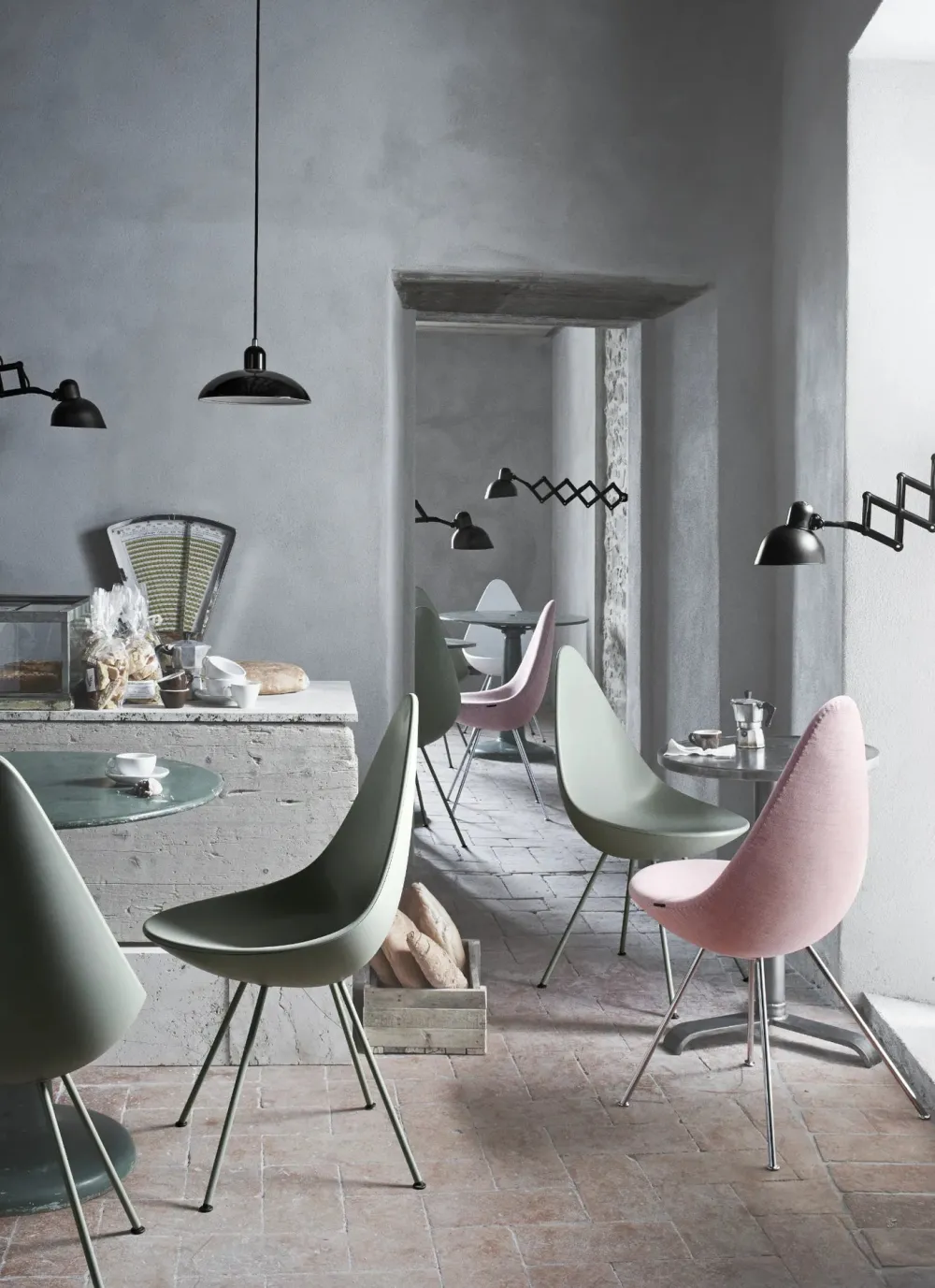 Fritz Hansen Appliques>Kaiser Idell Appliques