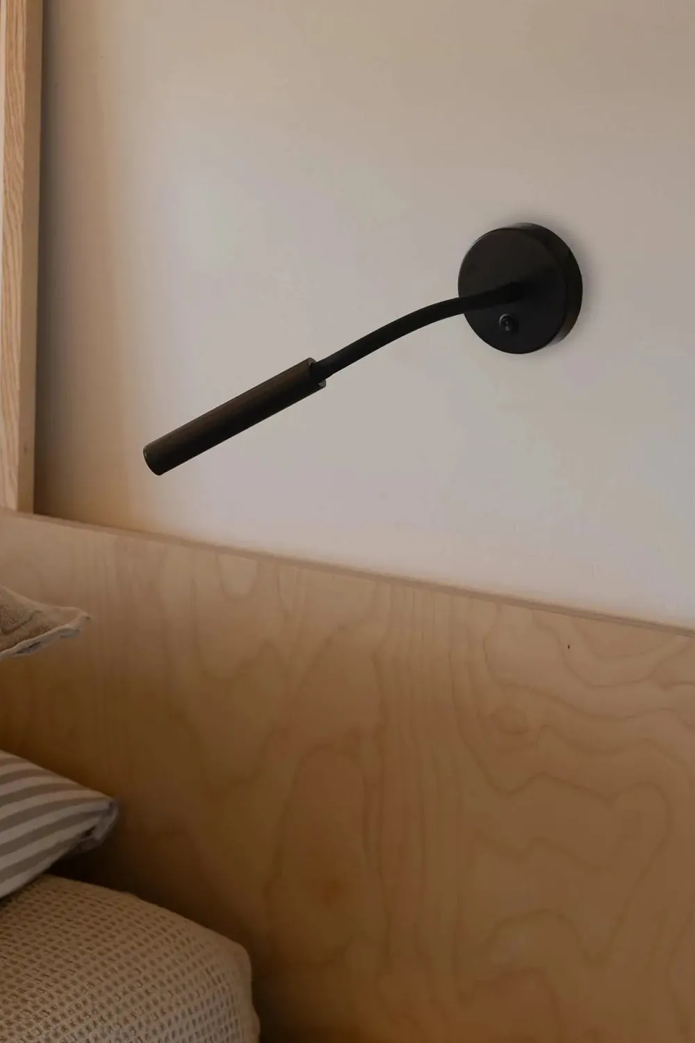 Faro Appliques>Kale avec lecteur LED Appliques Noir