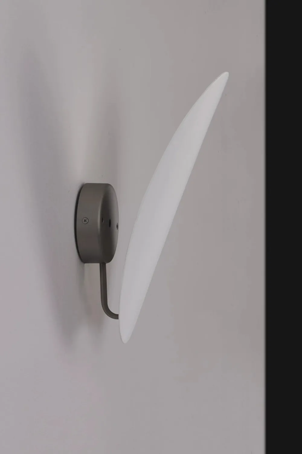 Icone Luce Appliques>Masaï G Appliques Blanc Bronze Blanc et bronze