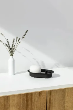 Faro Appliques><noscript><img width=