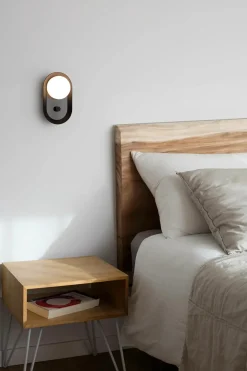 Faro Appliques><noscript><img width=