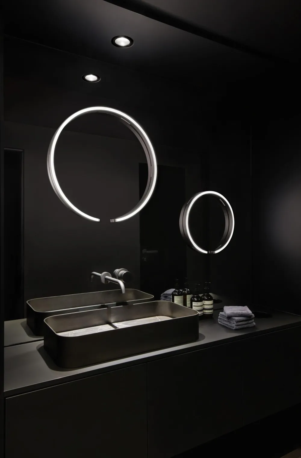 Occhio Miroirs|Appliques>Mito Sfera avec fixation pour Miroirs "air" LED Ø60cm