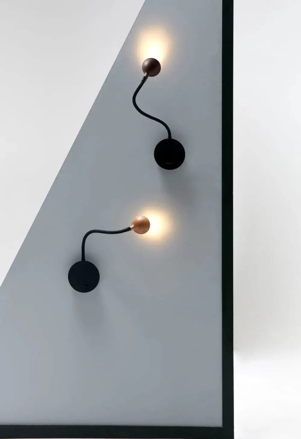 Marset Liseuses|Appliques>N°8 Appliques LED avec interrupteur