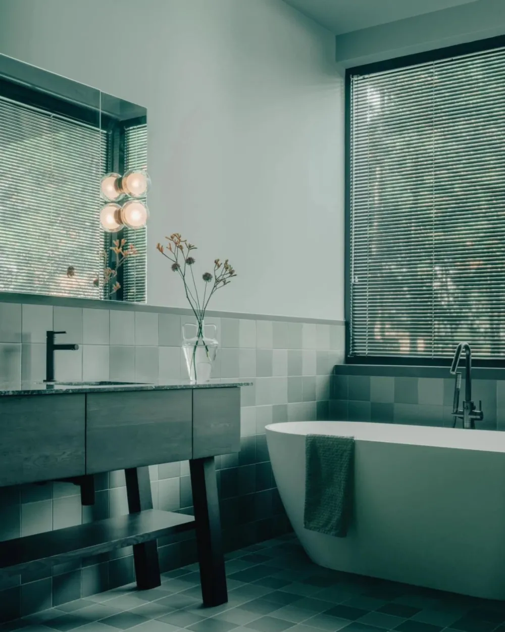 Tooy Appliques>Nabila 552.41 Appliques