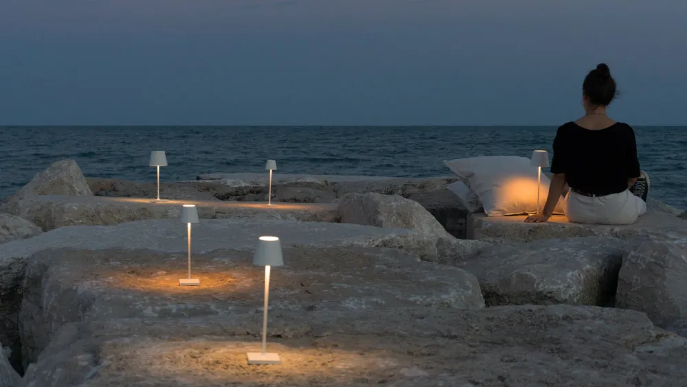 Zafferano Lampes Nomades|Lampes À Poser>Poldina Pro Baladeuses et nomades LED