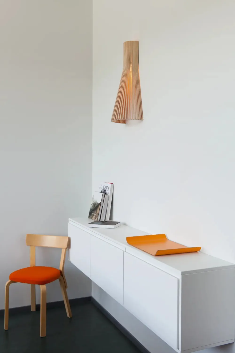 Secto Design Appliques>Secto 4230 Appliques