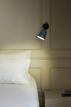 Faro Appliques><noscript><img width=