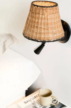 Faro Appliques><noscript><img width=