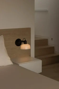 Faro Appliques><noscript><img width=