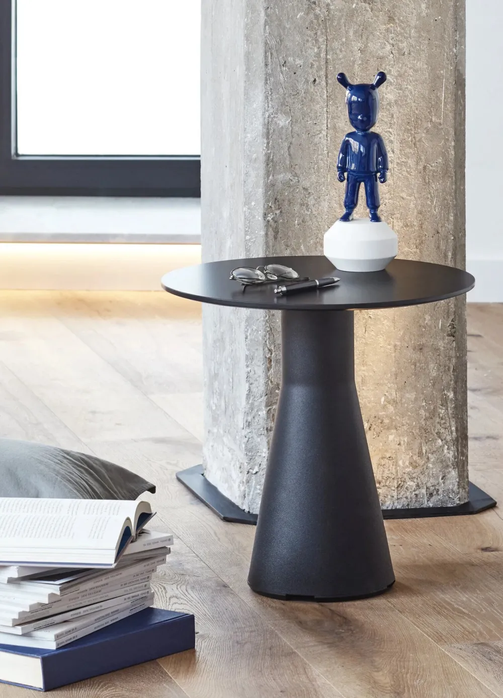 Lladro Figurines>The Guest Little Figurines Bleu nuit