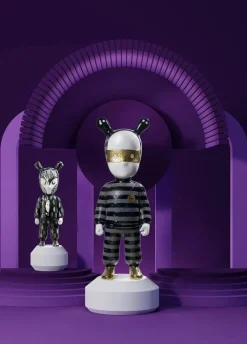 Lladro Figurines>The Guest Little par Rolito Figurines