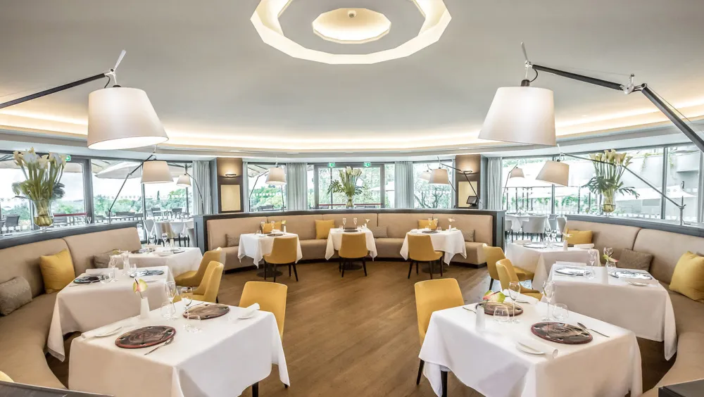 Artemide Lampadaires>Tolomeo Méga Lampadaires corps aluminium et abat-jour noir ø32cm avec interrupteur simple