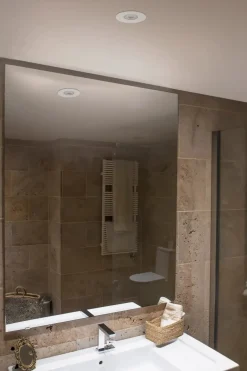 Faro Spots><noscript><img width=